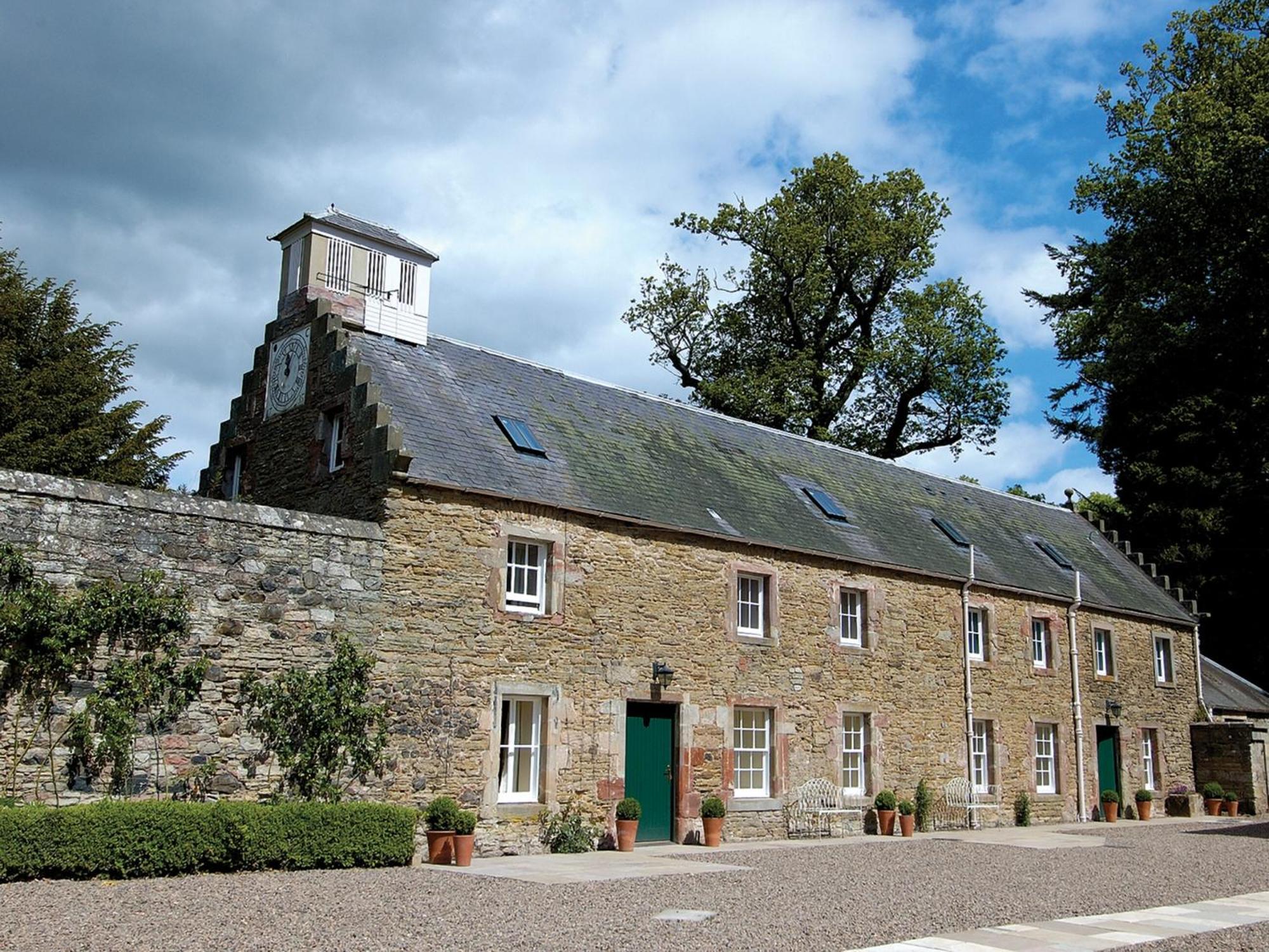 The Clock House Villa Smailholm ภายนอก รูปภาพ